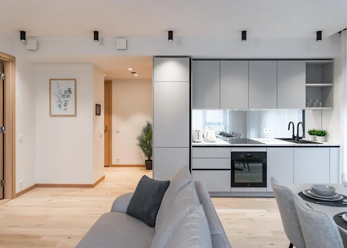 Sea View In Kalaranna District With Balcony And Free Parking Apartament *